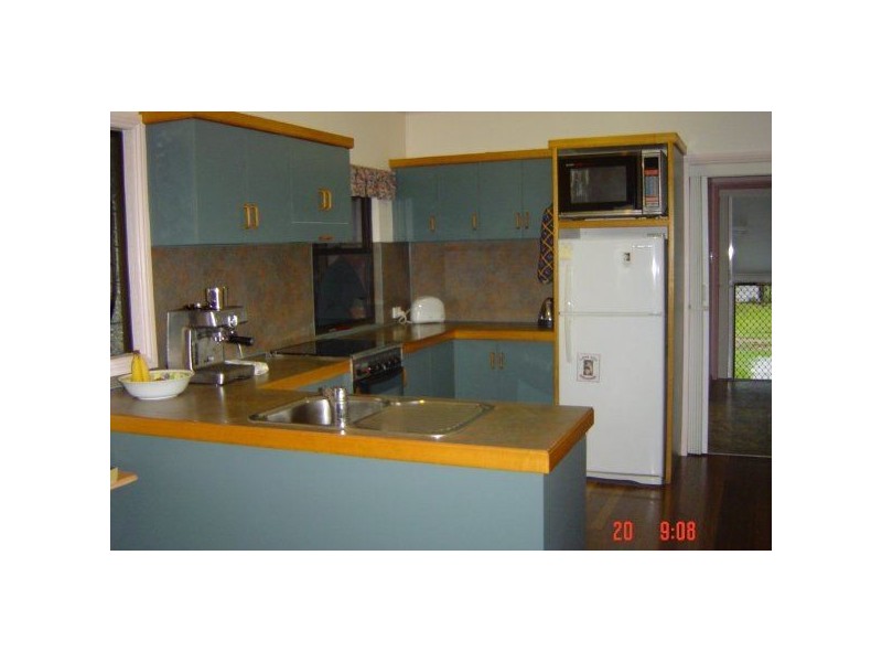 5 Barsby Street, Ayr QLD 4807