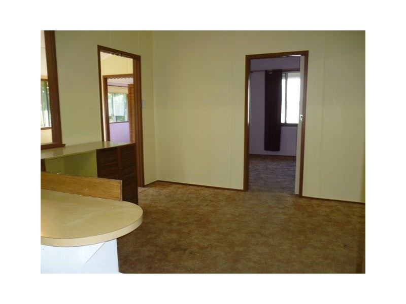 18 Barbat Street, Giru QLD 4809