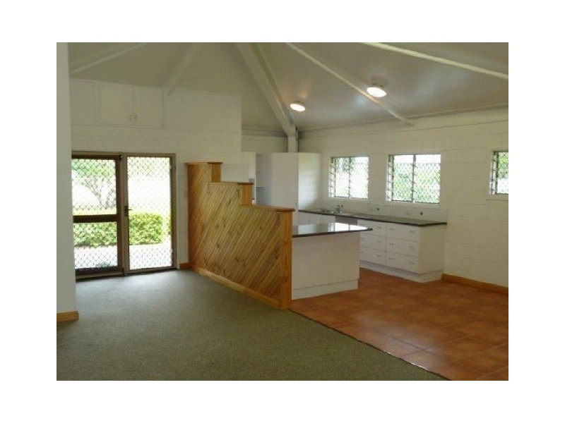 103 Drysdale Street, Brandon QLD 4808