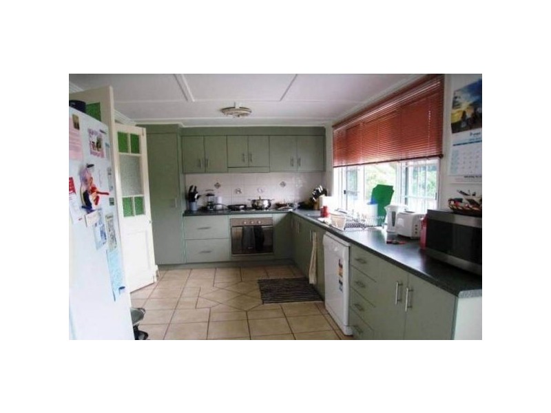 2 Crofton Street, Ayr QLD 4807