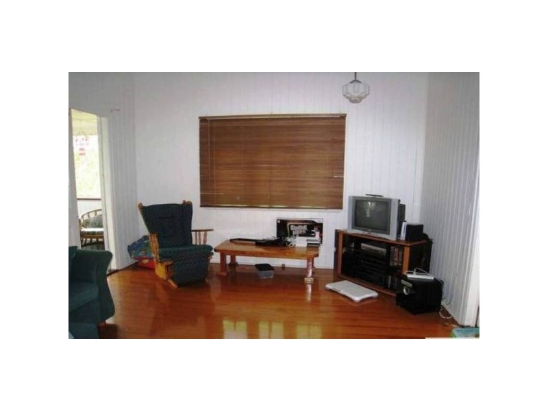 2 Crofton Street, Ayr QLD 4807