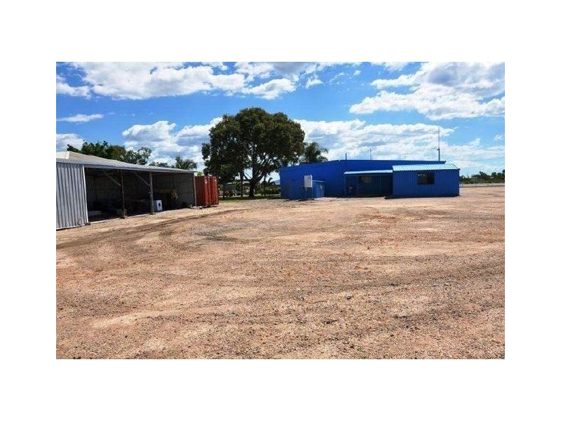 18588 Bruce Highway, Bowen QLD 4805