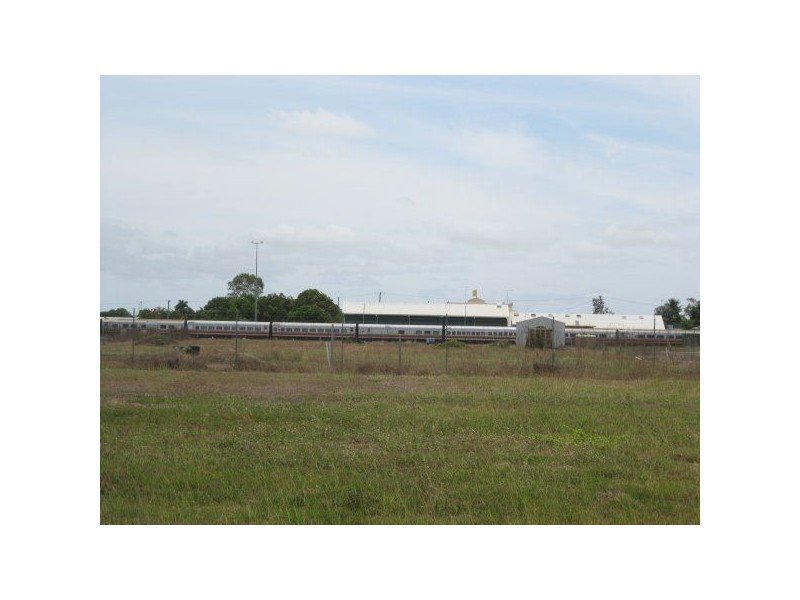 96 Drysdale Street, Ayr QLD 4807