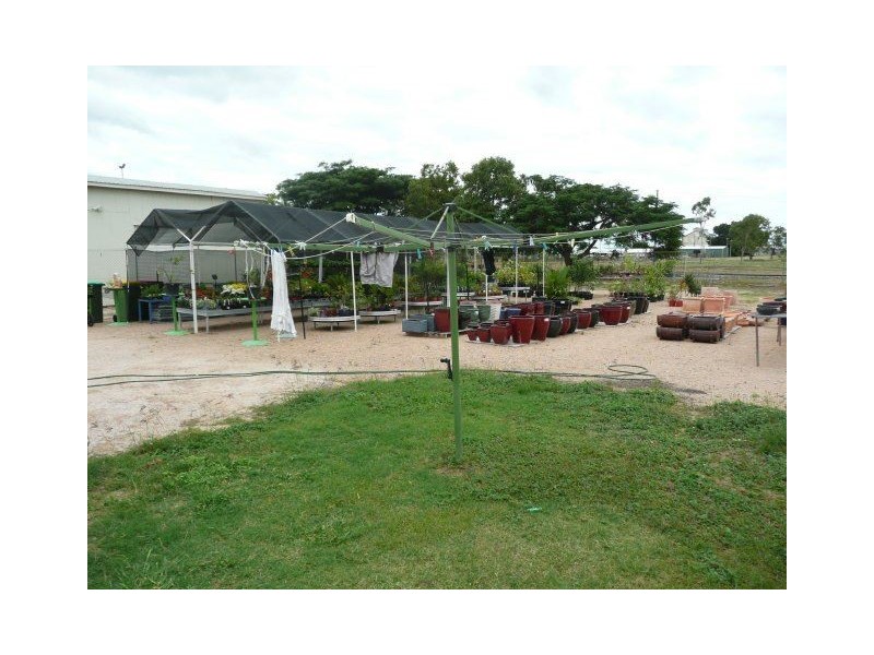 48 Eighth Avenue, Home Hill QLD 4806
