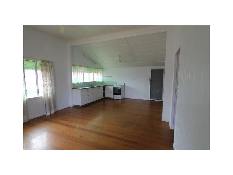 6 Wilmington Street, Ayr QLD 4807