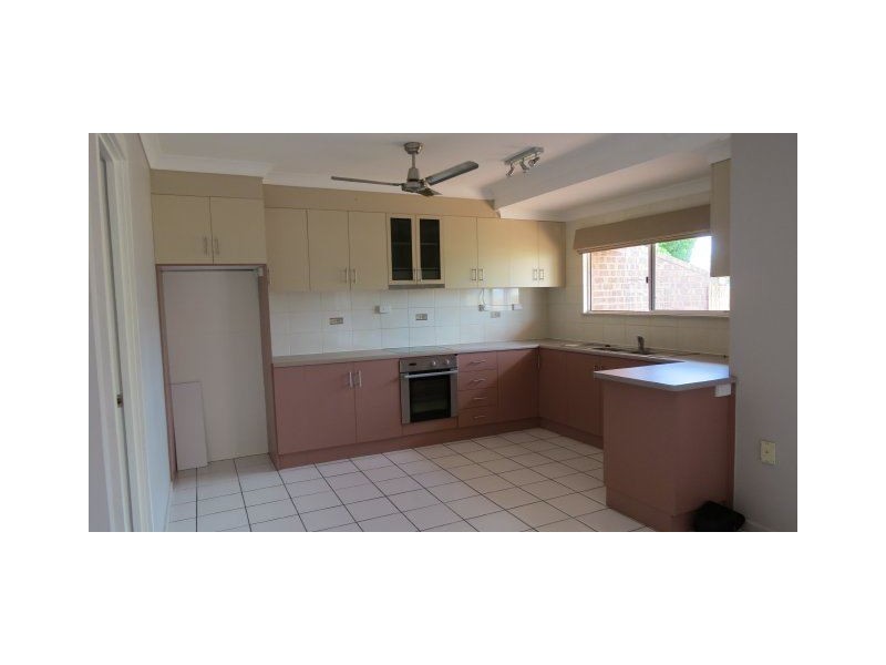 1/20 Norham Road, Ayr QLD 4807