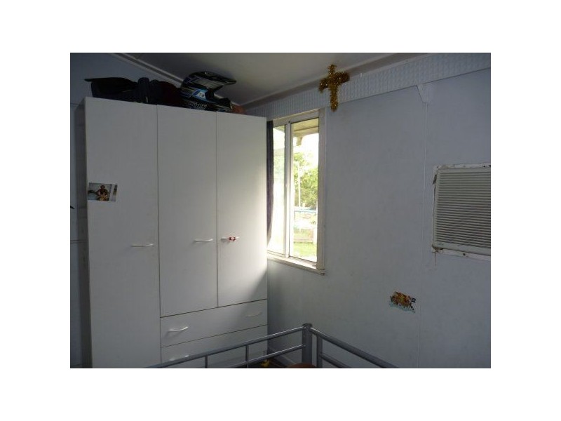 11 Green Street, Brandon QLD 4808