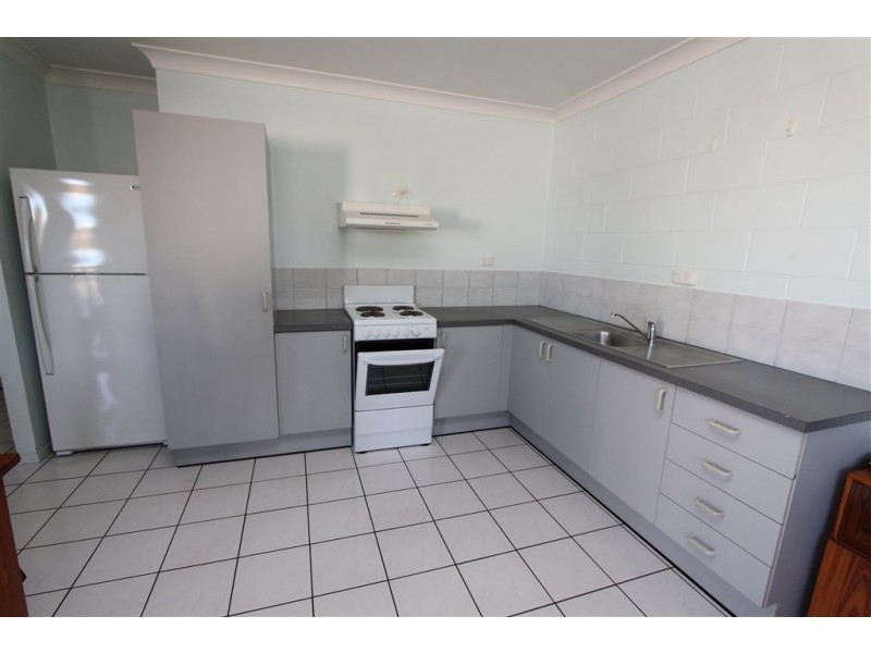 6/148 Graham Street, Ayr QLD 4807