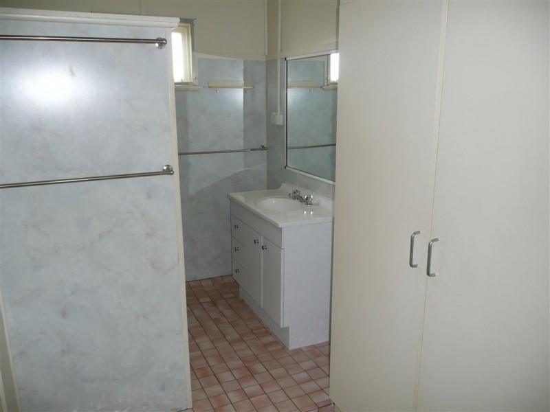 86 Gibson Street, Ayr QLD 4807