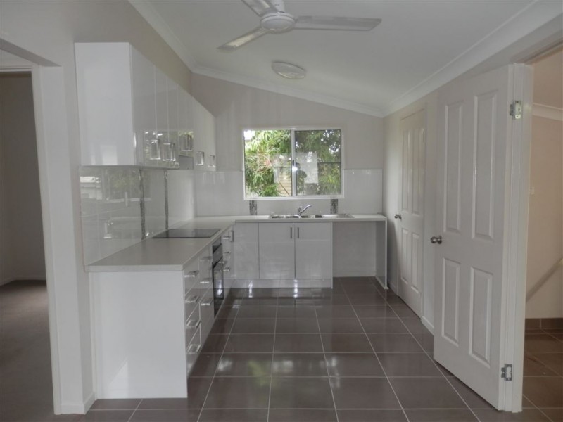 67 Gibson Street, Ayr QLD 4807