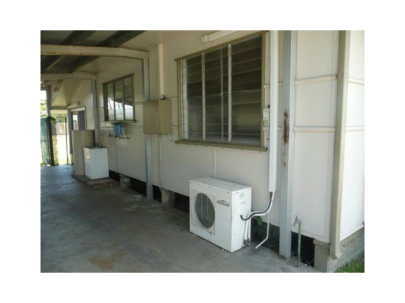 82 Fourteenth Avenue, Home Hill QLD 4806