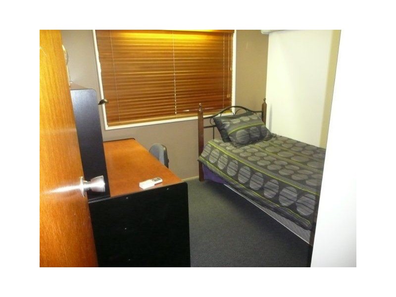 27 Fifteenth A Street, Home Hill QLD 4806