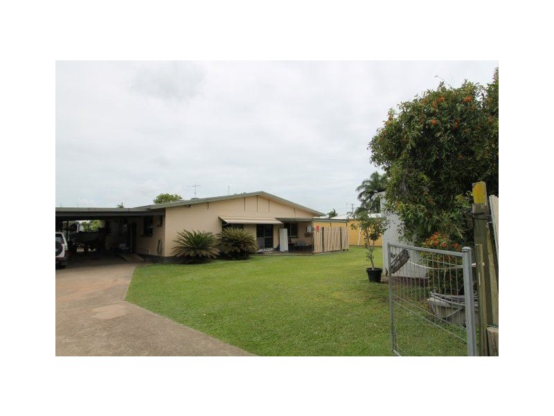 2/47 Wilmington Street, Ayr QLD 4807