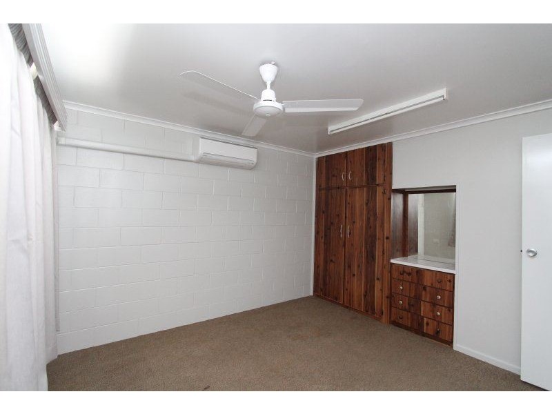 2/60 Burke Street, Ayr QLD 4807