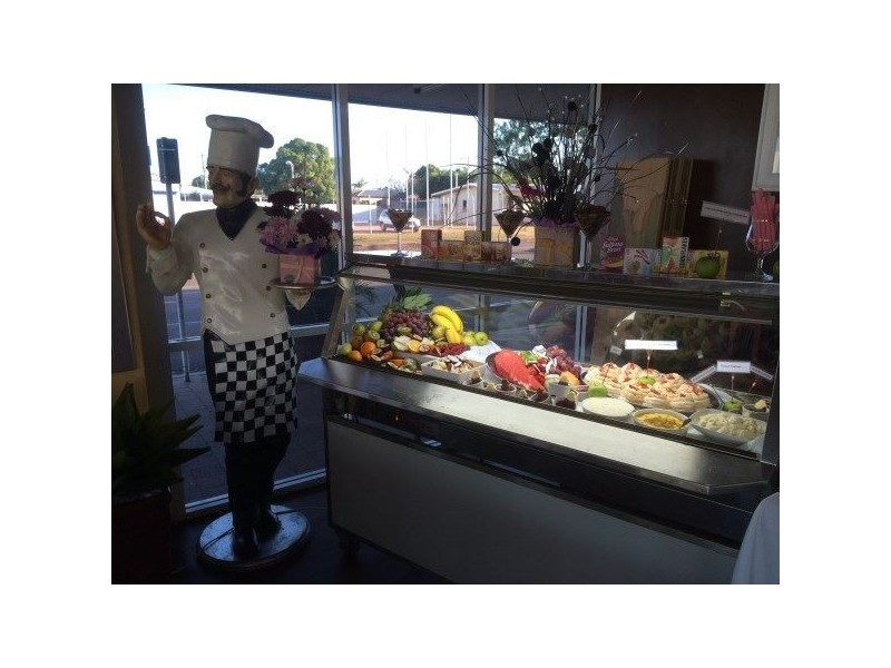 6/62 Queen Street, Ayr QLD 4807