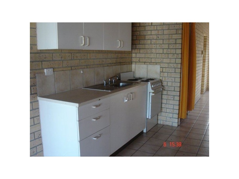 8/25 Conley Street, Ayr QLD 4807