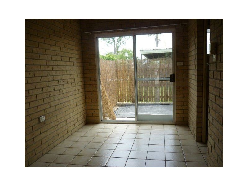 8/25 Conley Street, Ayr QLD 4807