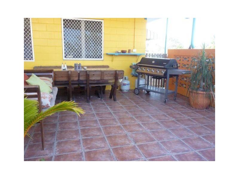 37 Narrah Street, Alva QLD 4807