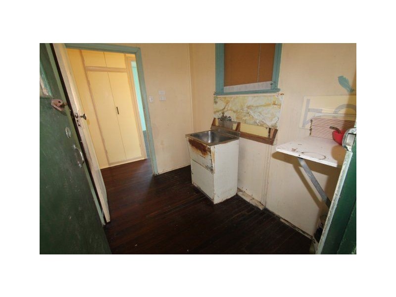 104 Drysdale Street, Brandon QLD 4808