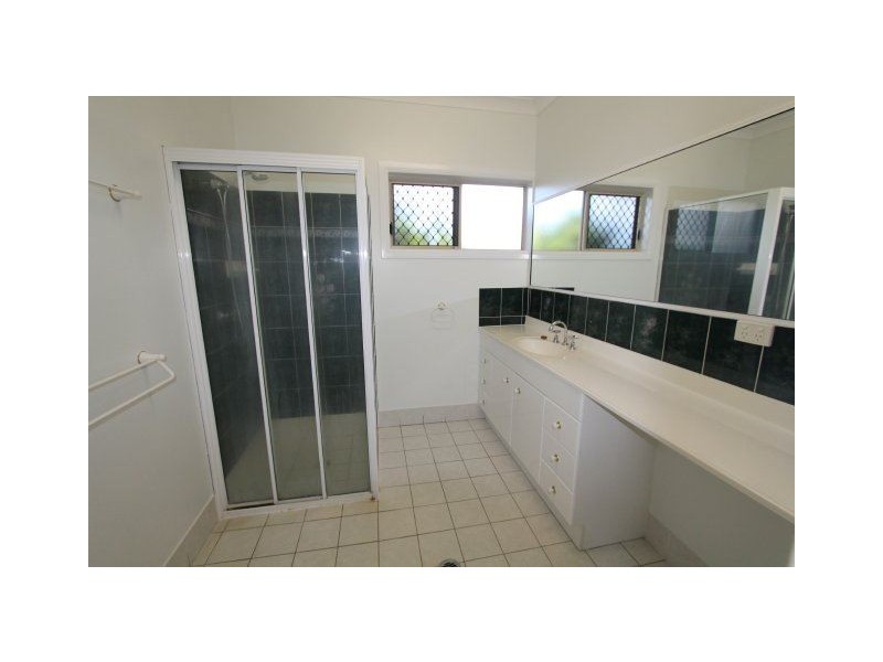 16 Tindall Court, Alligator Creek QLD 4816