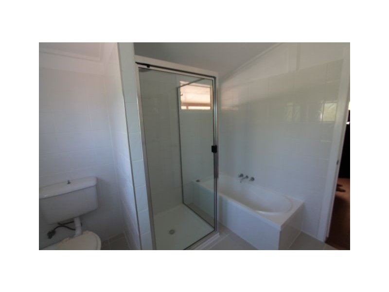 36 Eighth Avenue, Home Hill QLD 4806