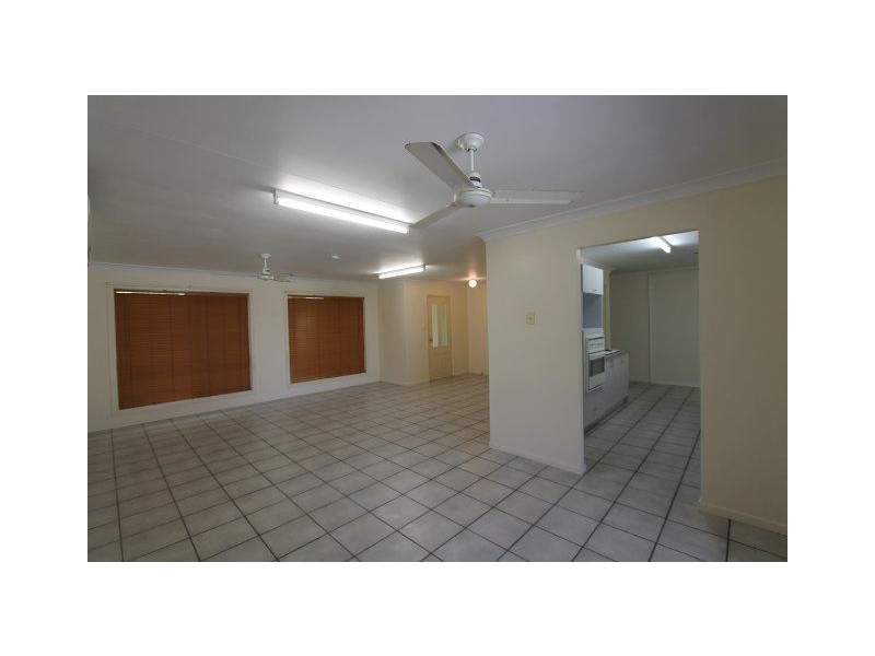 11 Gainsborough Drive, Ayr QLD 4807