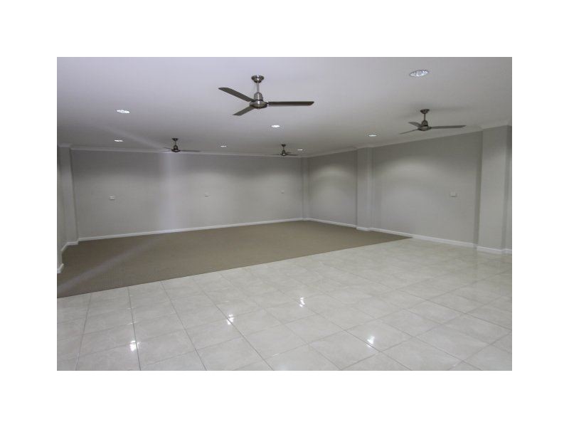 4/202 Queen Street, Ayr QLD 4807