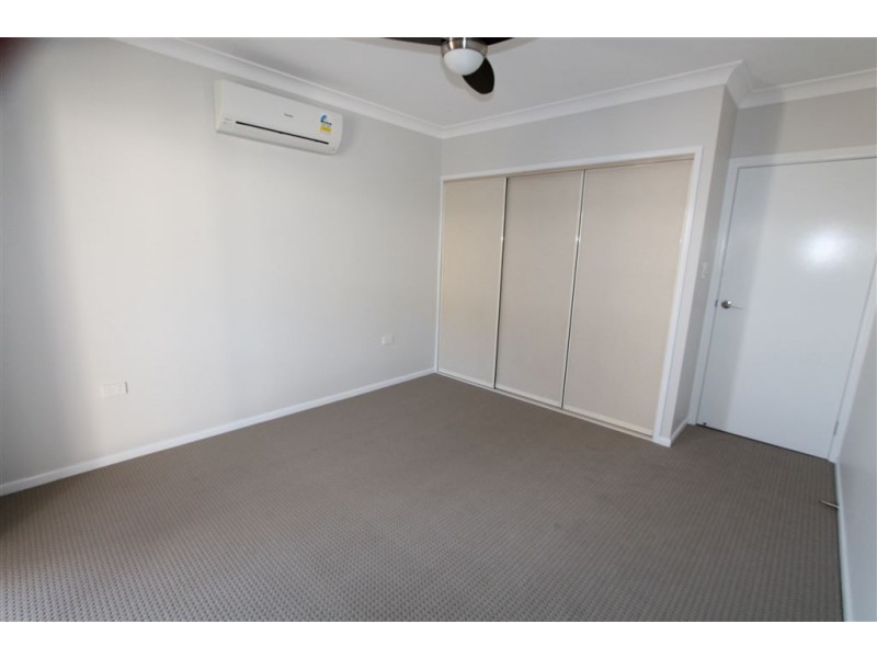 4/202 Queen Street, Ayr QLD 4807