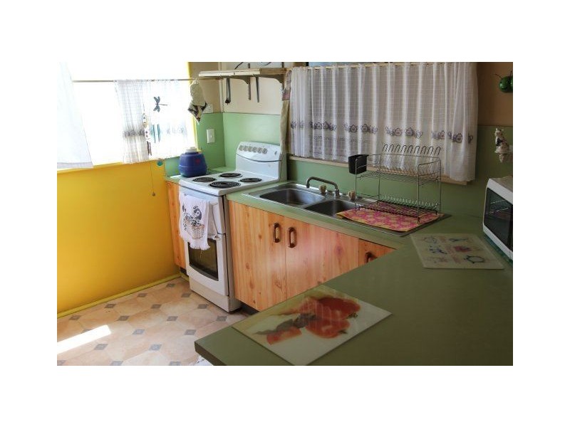 65 Banister Street, Brandon QLD 4808