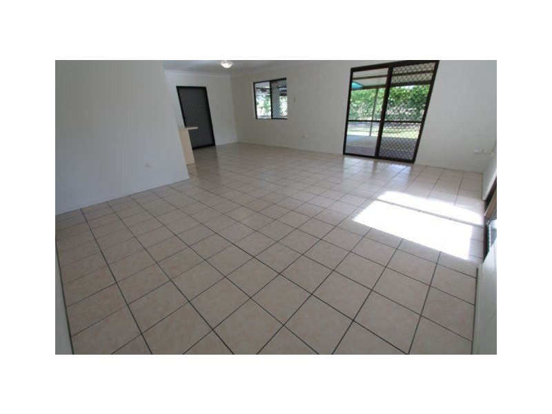 50 Alligator Creek Road, Alligator Creek QLD 4816