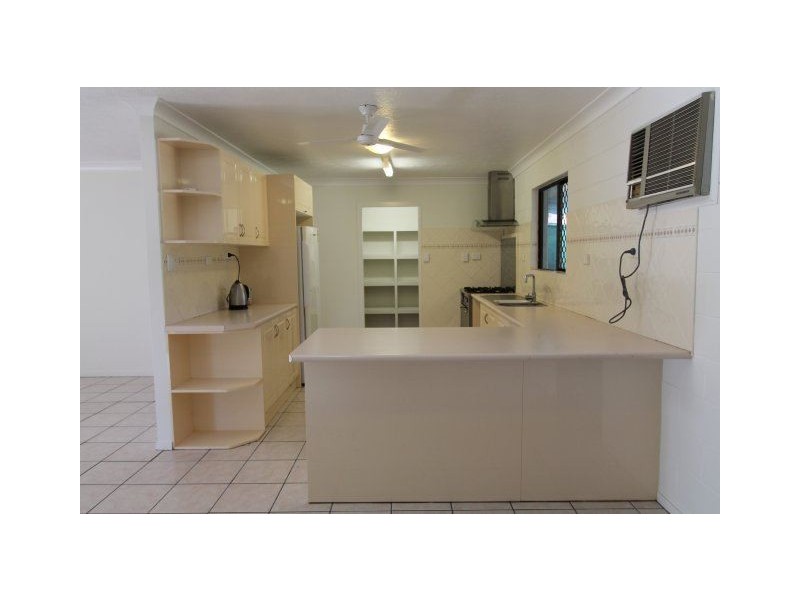 50 Alligator Creek Road, Alligator Creek QLD 4816