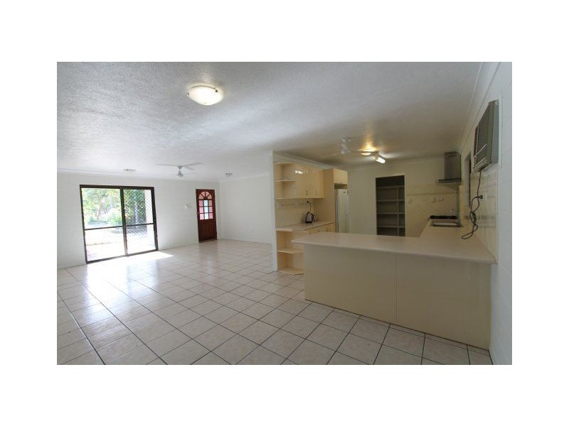 50 Alligator Creek Road, Alligator Creek QLD 4816