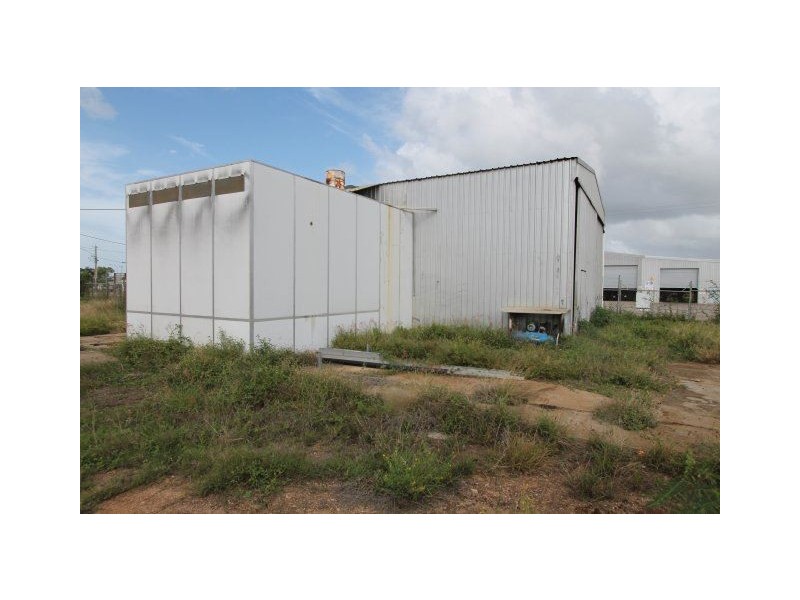 2 McCathie Street, Ayr QLD 4807