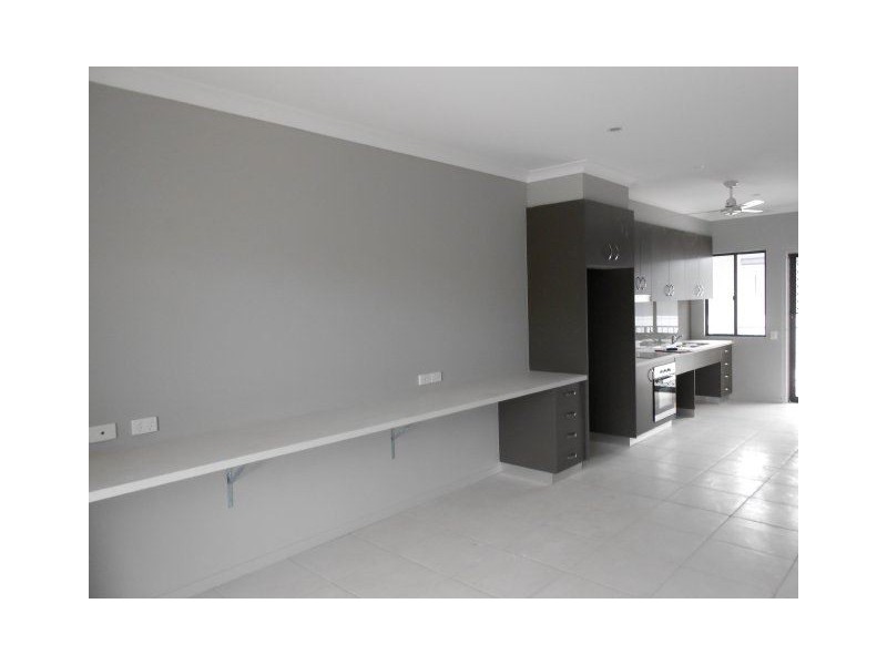 5/56-58 Chippendale Street, Ayr QLD 4807