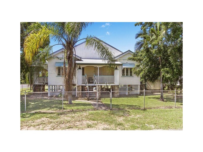 102 Railway Street, Ayr QLD 4807