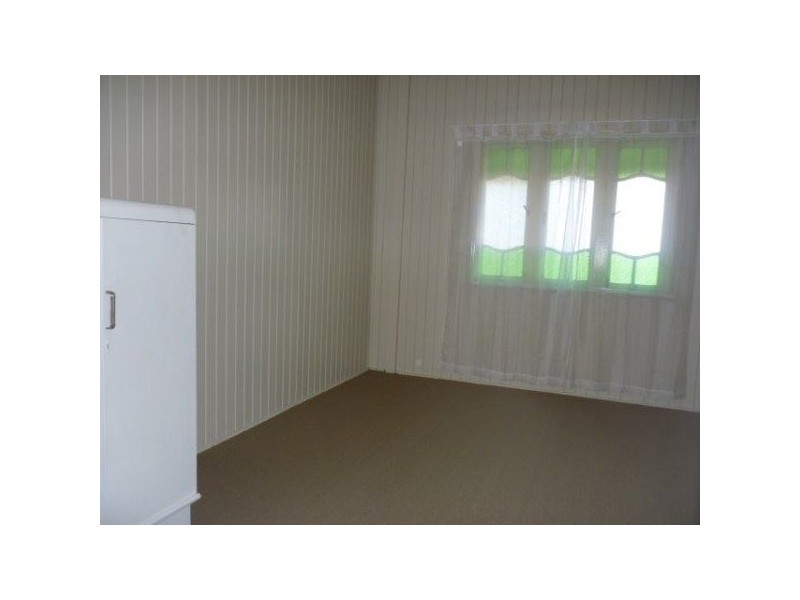 102 Railway Street, Ayr QLD 4807