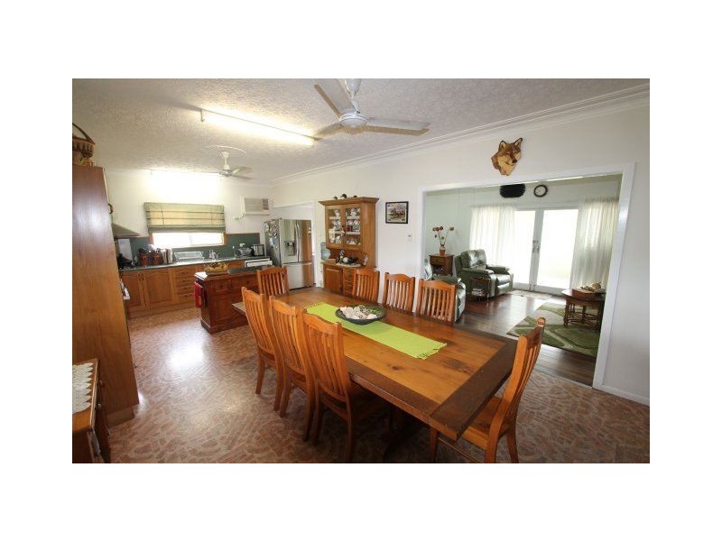 297 Ayr Dalbeg Road, Ayr QLD 4807