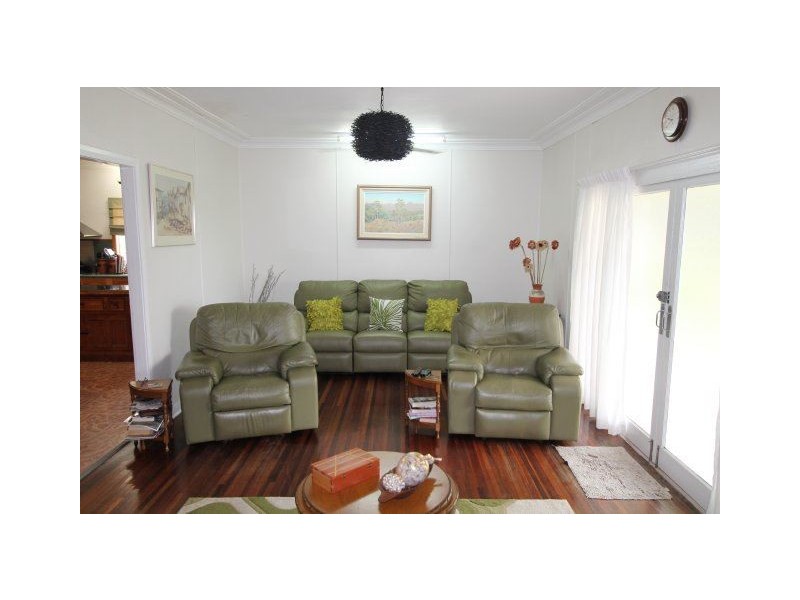 297 Ayr Dalbeg Road, Ayr QLD 4807