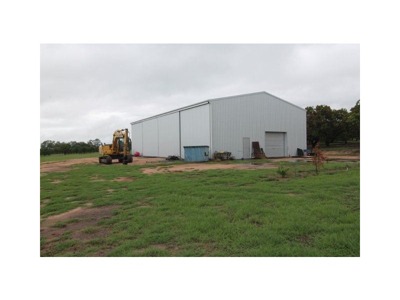 135 Mount Kelly Drive, Mount Kelly QLD 4807