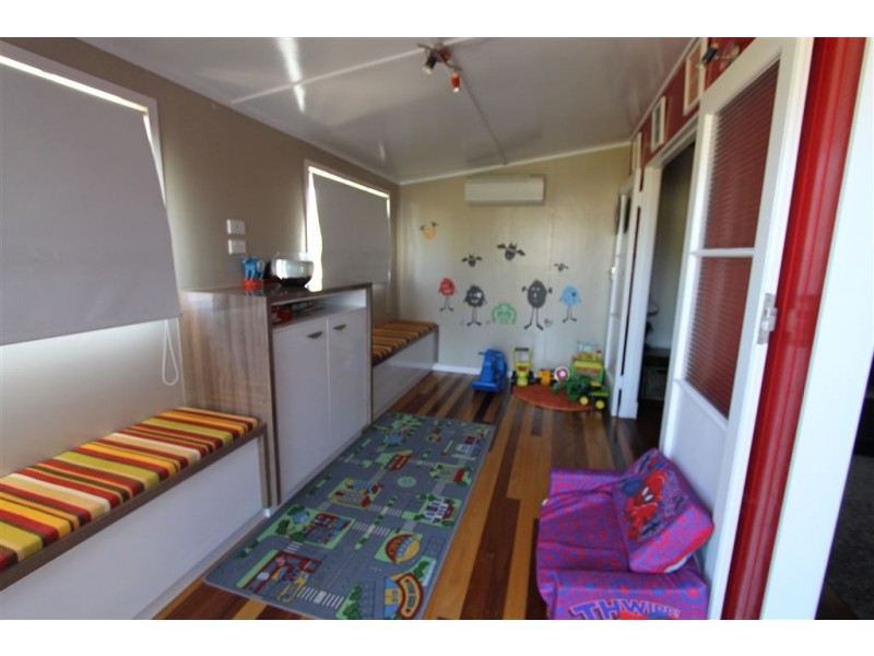 25 Michael Street, Ayr QLD 4807