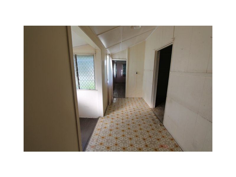 79 Young Street, Ayr QLD 4807