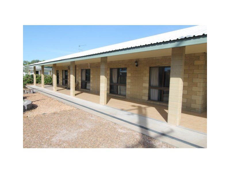 19 Rutherford Street, Ayr QLD 4807