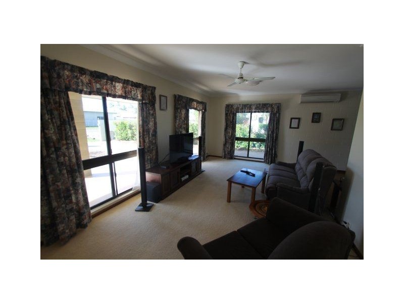 19 Rutherford Street, Ayr QLD 4807