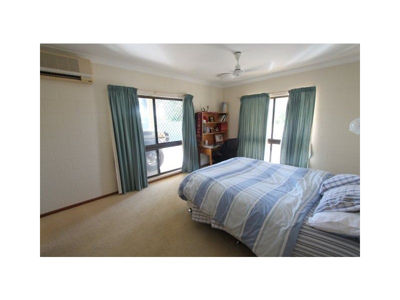 19 Rutherford Street, Ayr QLD 4807