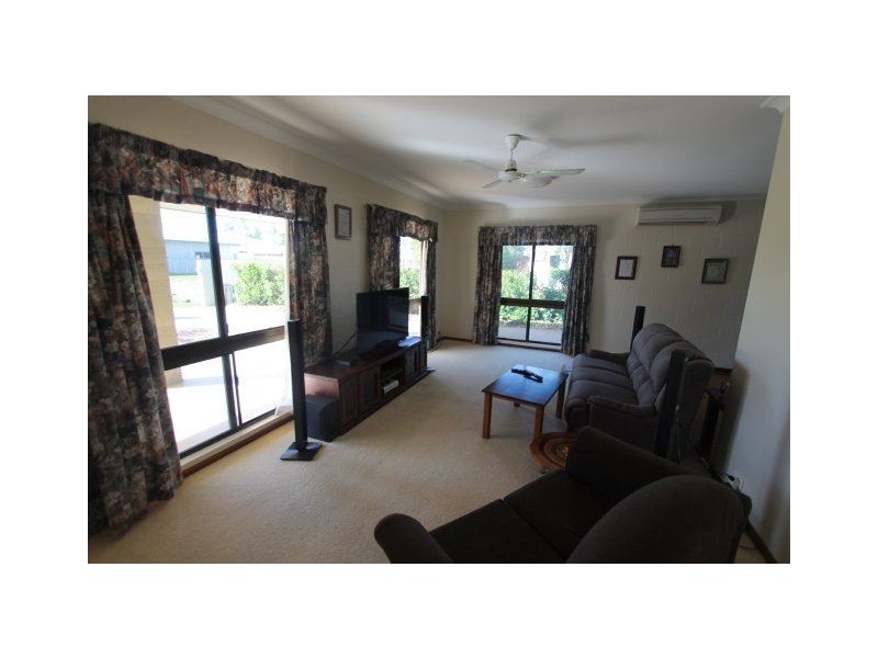 19 Rutherford Street, Ayr QLD 4807