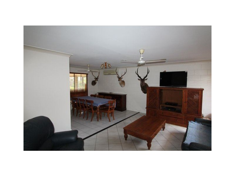 6 Mannington Place, Ayr QLD 4807