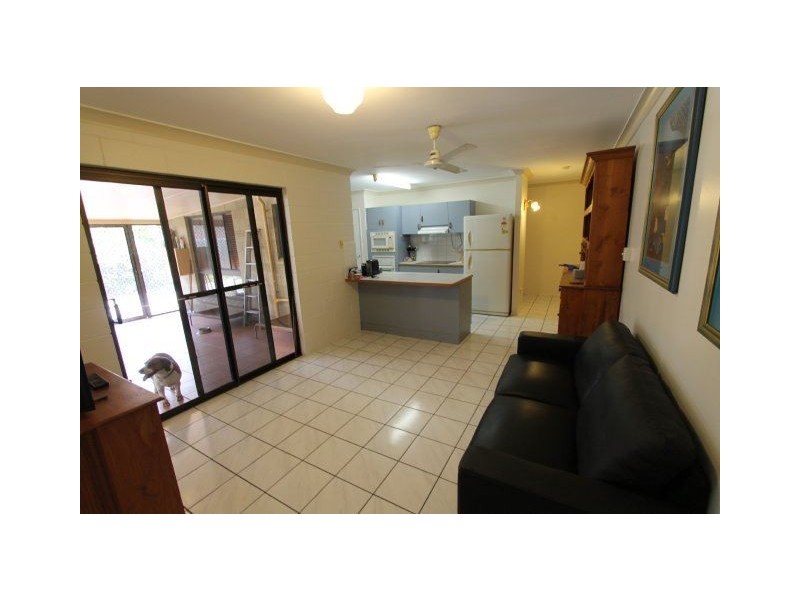 6 Mannington Place, Ayr QLD 4807