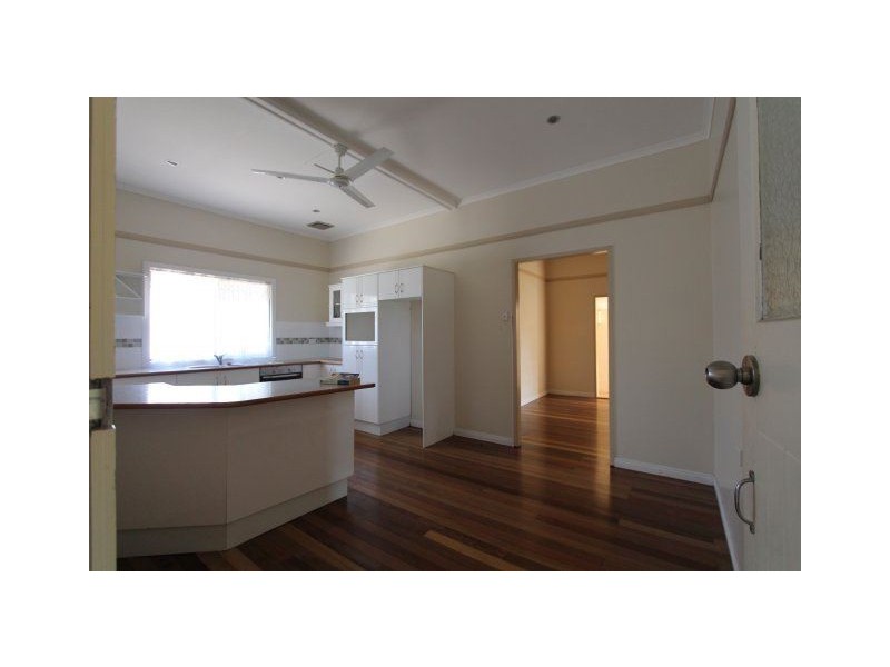 121 Chippendale Street, Ayr QLD 4807