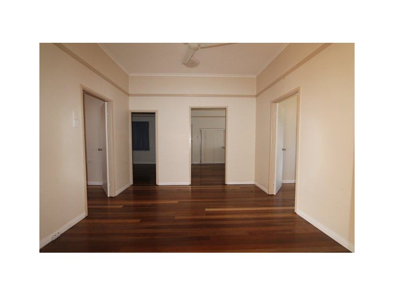 121 Chippendale Street, Ayr QLD 4807