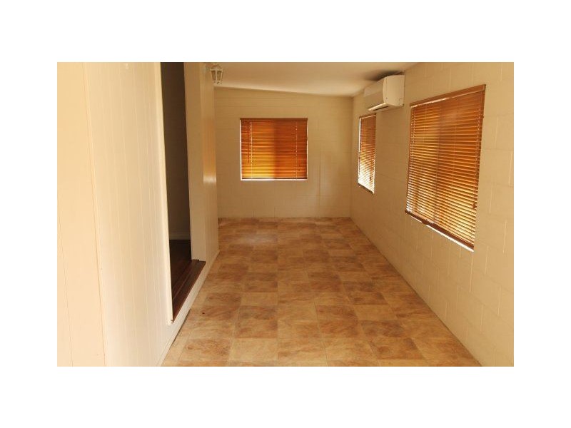 121 Chippendale Street, Ayr QLD 4807